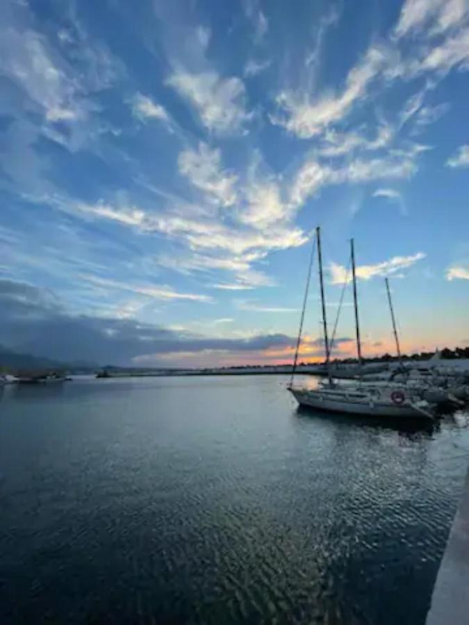 Ioannas Endless Blue Apartment Ierapetra  Bagian luar foto