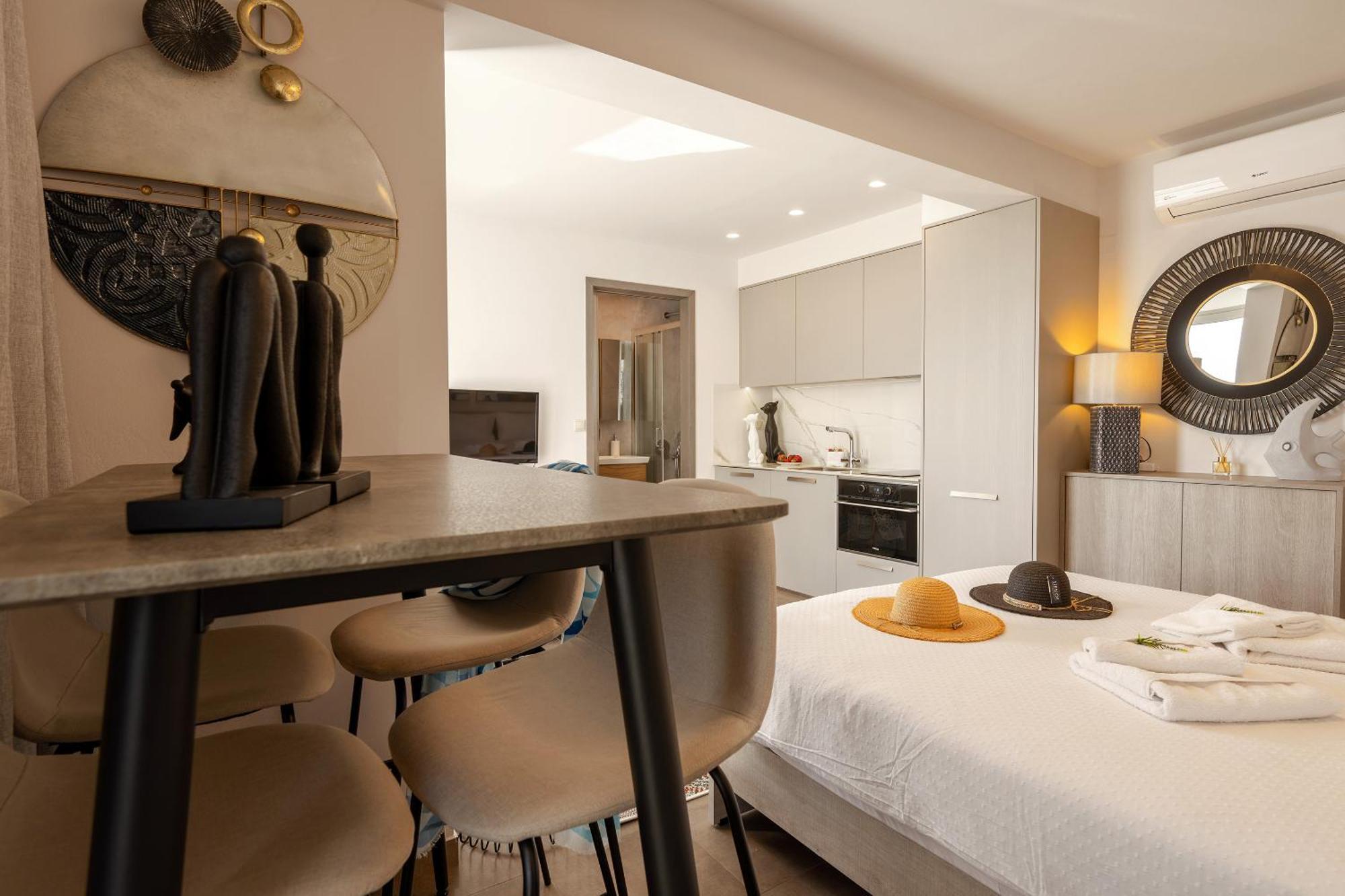 Ioannas Endless Blue Apartment Ierapetra  Bagian luar foto